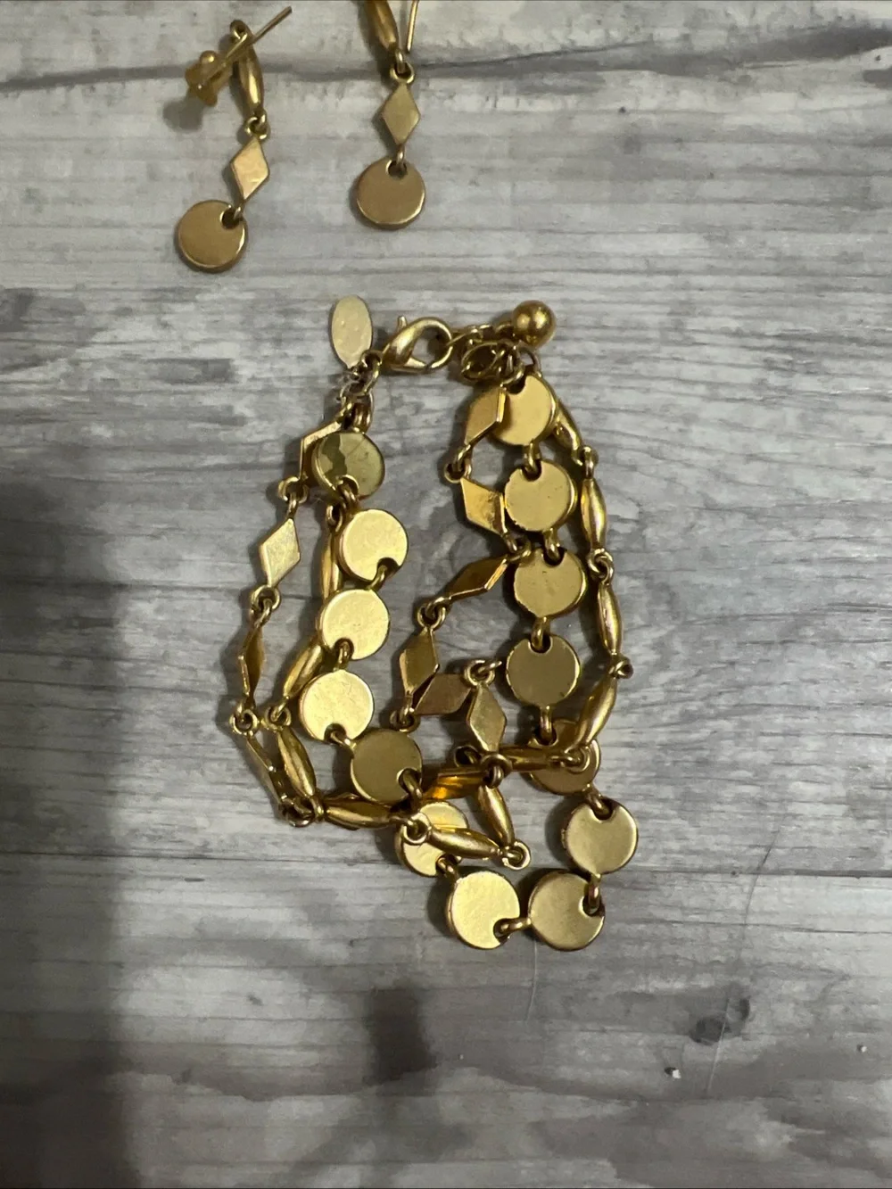Premier Designs Gold Rush Layered Necklace, Bracelet & Dangle Earrings - Picture 7 of 8